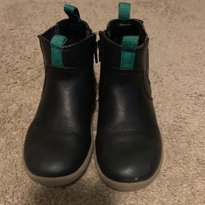 Boys black dress boots